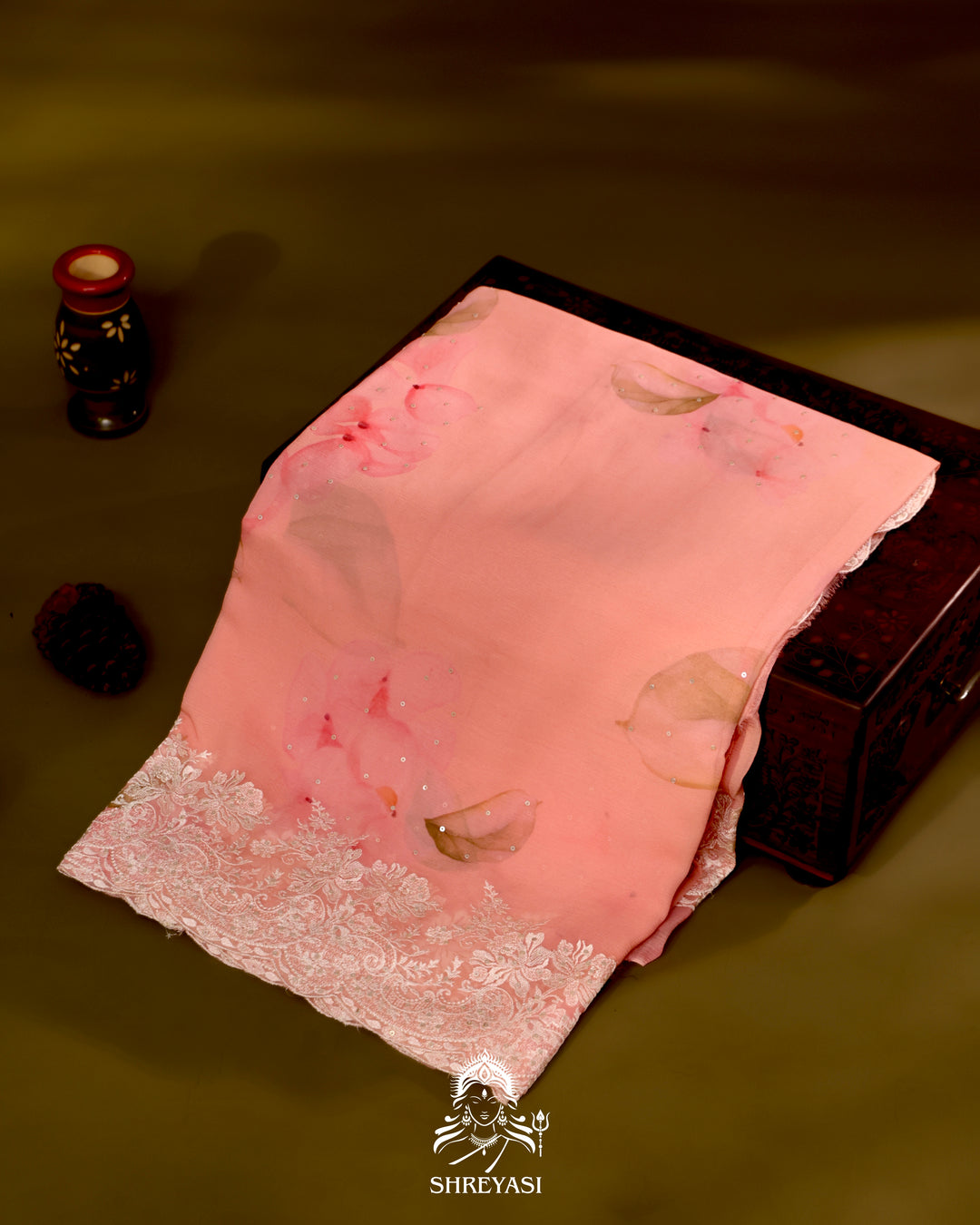 Floral Chiffon Georgette Saree with Scalloped Thread Embroidery