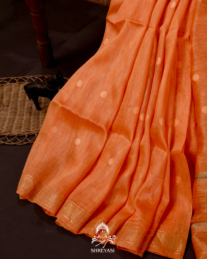 Handloom Pure Linen Saree with Zari Border