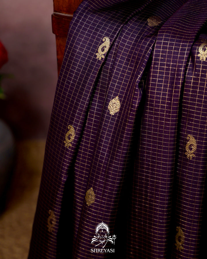 Handloom Pure Kanjivaram Silk Saree with Petit Point Embroidery
