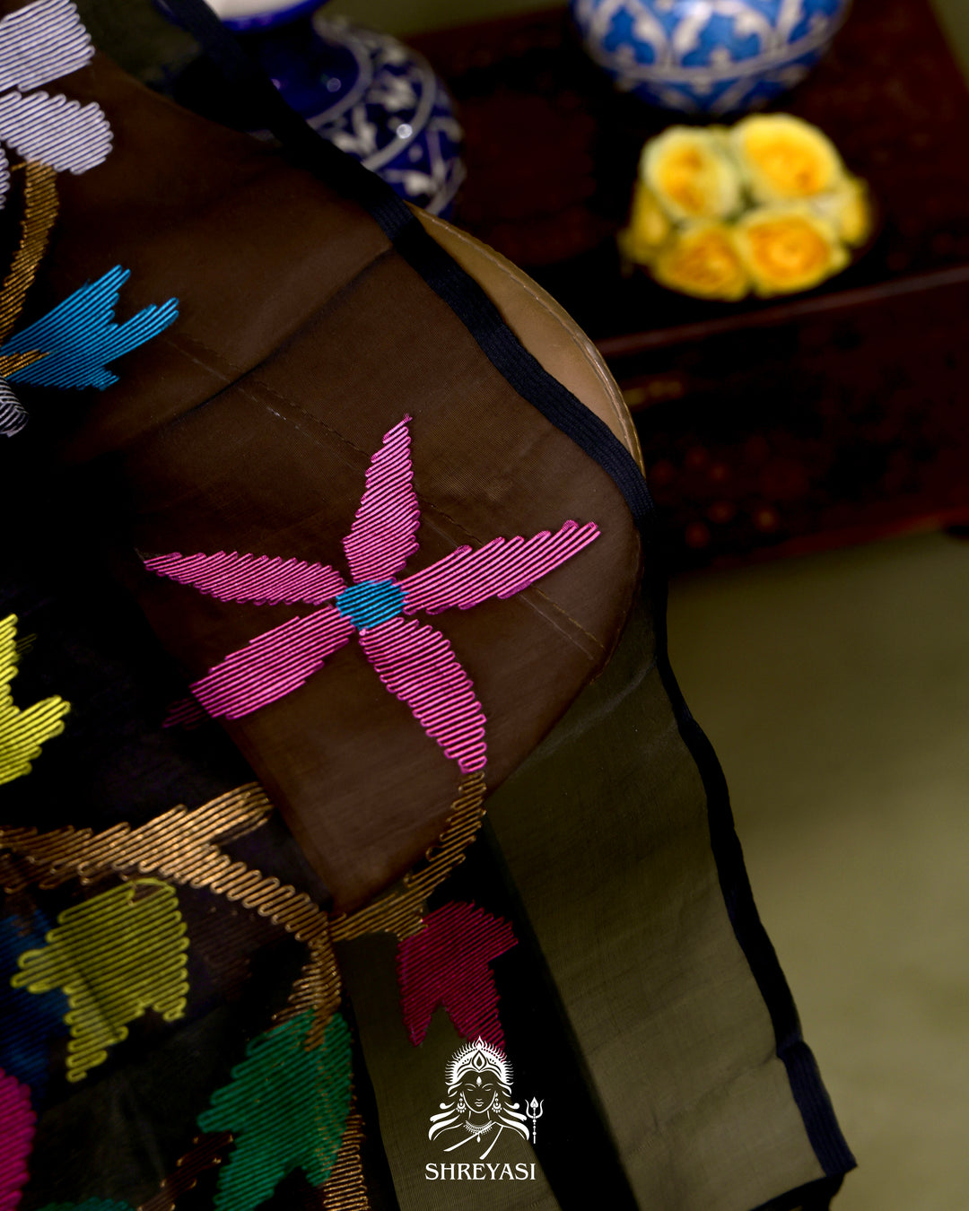 Handloom Pure Muslin Jamdani Saree in Full Jaal Needle Weaving