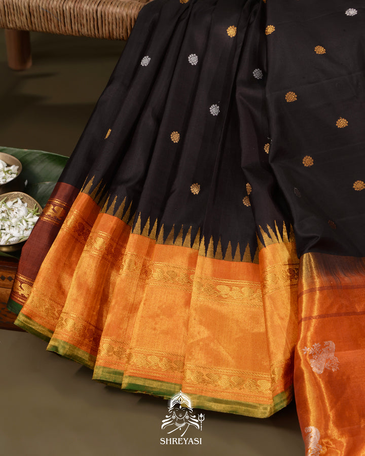 Tissue Gadwal Silk Saree with Kuttu Korvai Border and Contrast Silk Bhuti Blouse