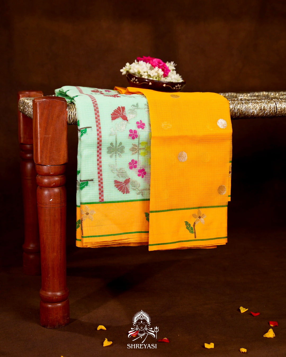 Handloom Pure Zari Kota Saree with Contrast Blouse