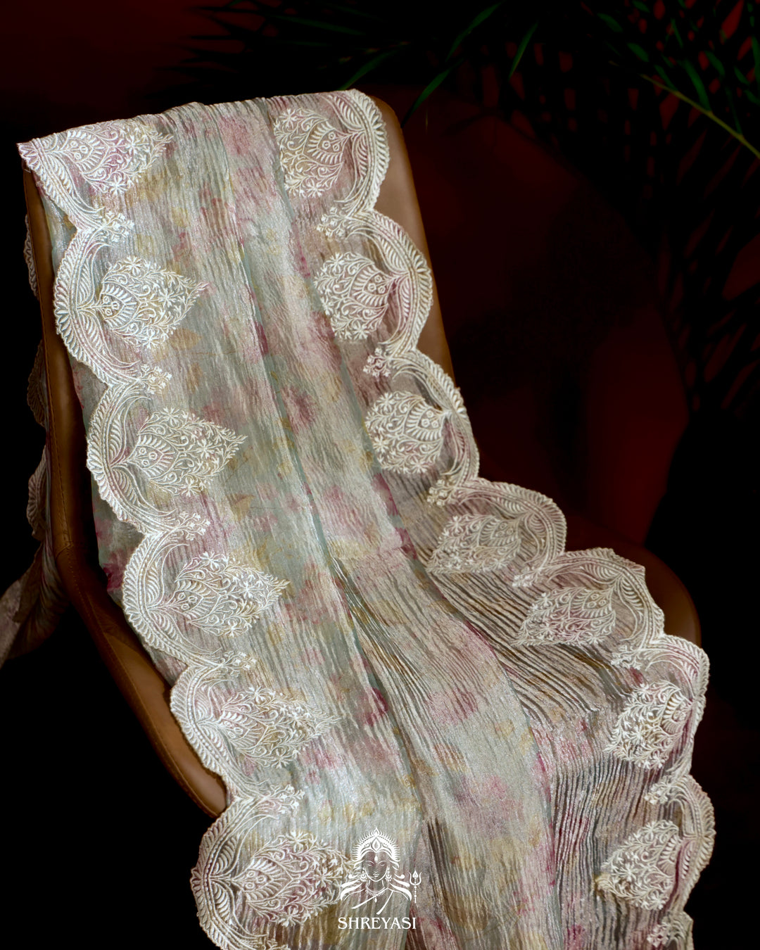 Pure Banarasi Crushed Tissue Saree with Scalloped Embroidery