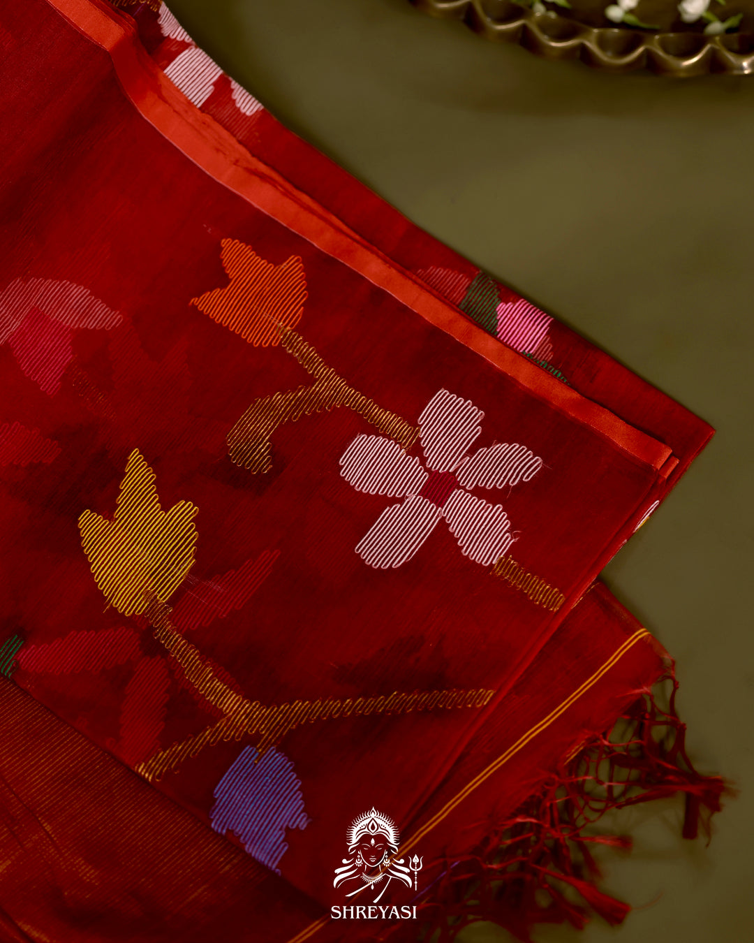 Handloom Pure Muslin Jamdani Saree in Full Jaal Needle Weaving