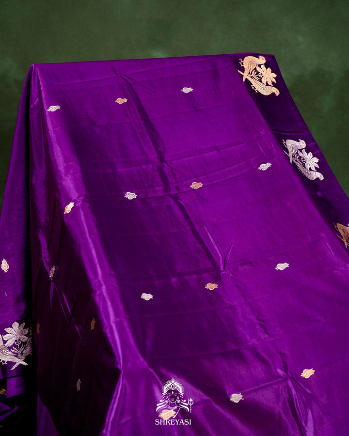 Pure Banarasi Soft Silk Saree with Mashru Border