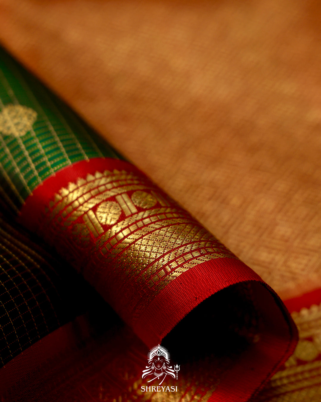 Kanjivaram Silk Saree with Real Zari and Vairoosi Weaving