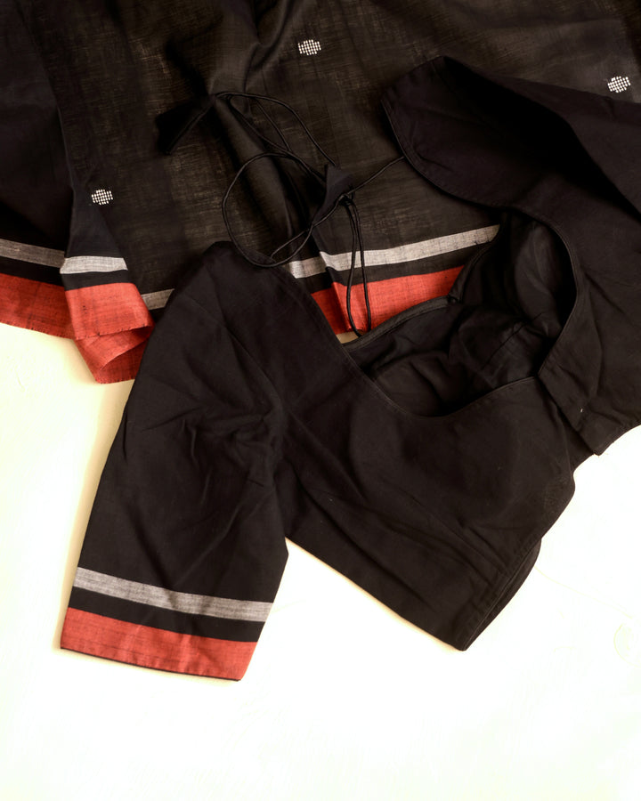 Handloom Bawan Buta cotton saree featuring traditional Jamdani woven motifs and contrast borders