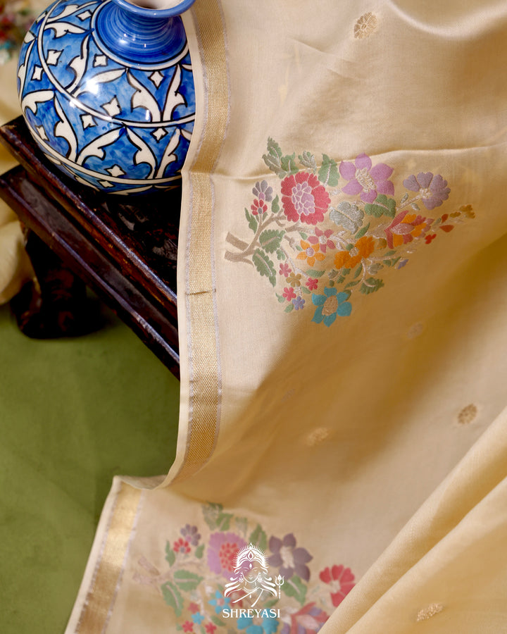 Handloom Pure Mashru Silk Saree with Sona Rupa Meenakari Bhutis and Nakshi Pallu