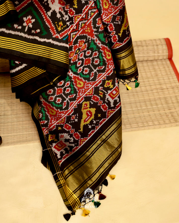 Rajkot Single Ikat Patola Silk Saree