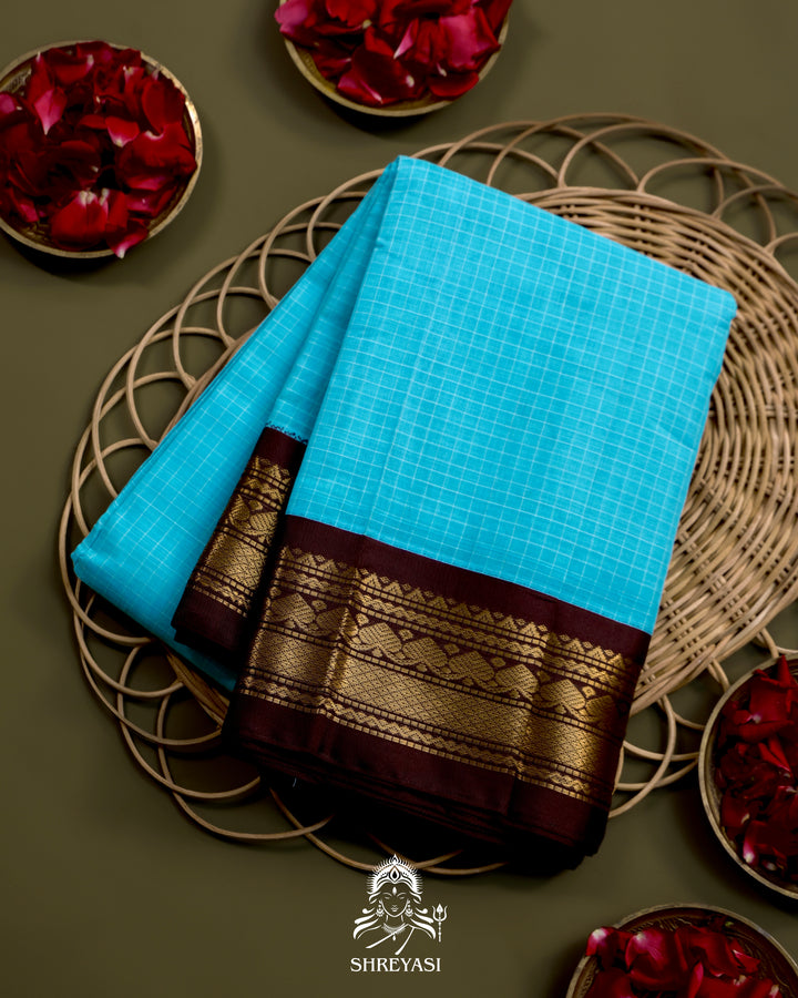 Handloom Pure Gadwal Cotton Saree with Contrast Silk Border and Zari Pallu
