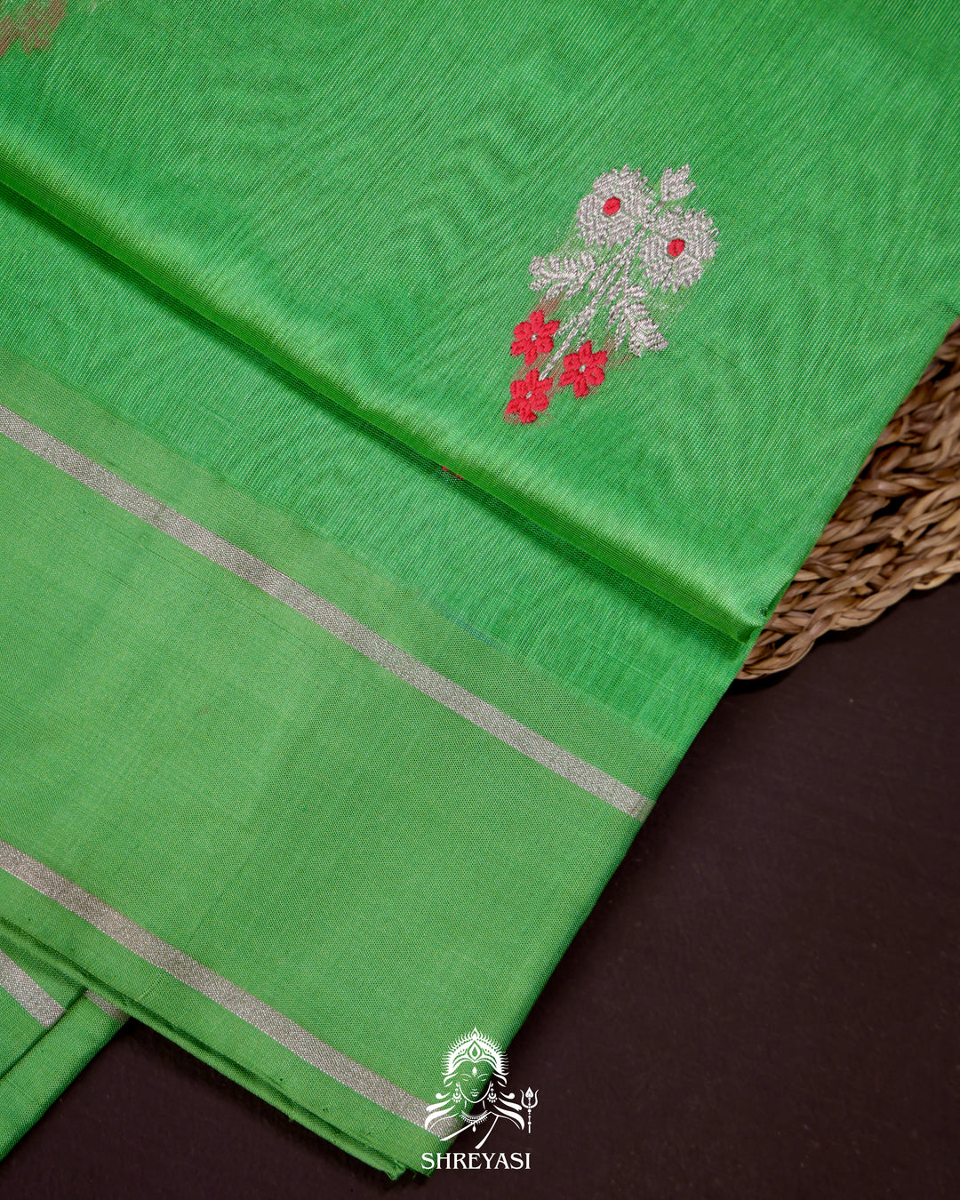 Handloom Pure Chanderi Soft Pattu Silk Saree with Meenakari Bhutis
