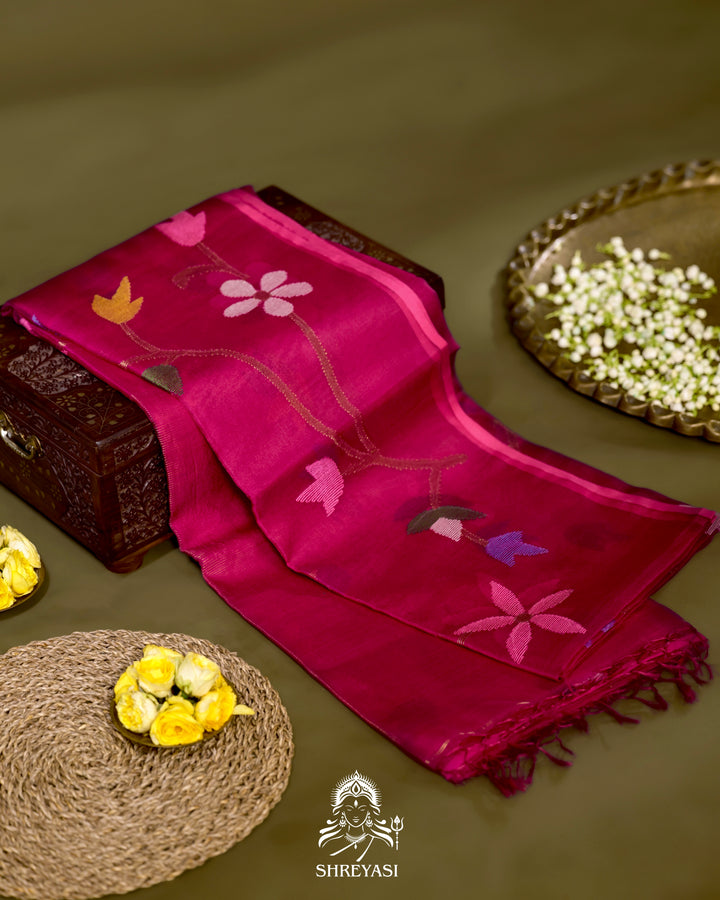 Handloom Pure Muslin Jamdani Saree in Full Jaal Needle Weaving