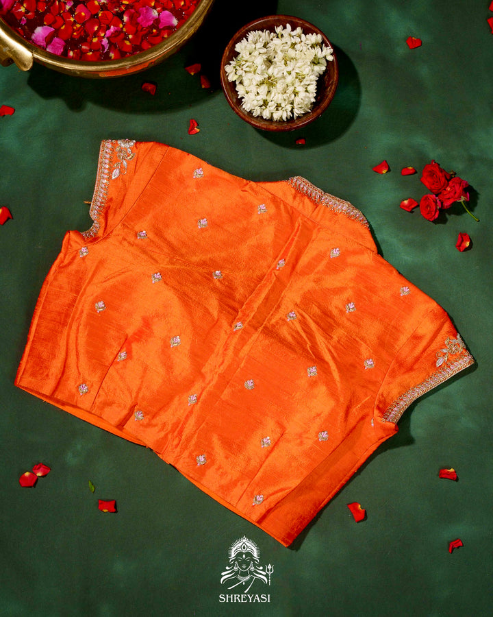 Handloom Pure Banarasi Ektara Kora Silk Saree with Kadiyal Border