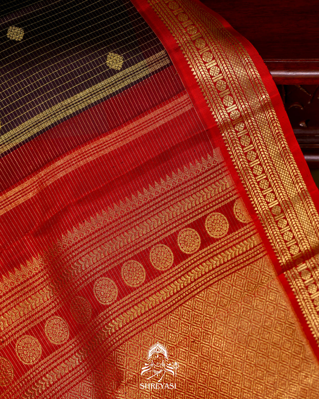 Kanjivaram Silk Saree with Real Zari and Vairoosi Weaving