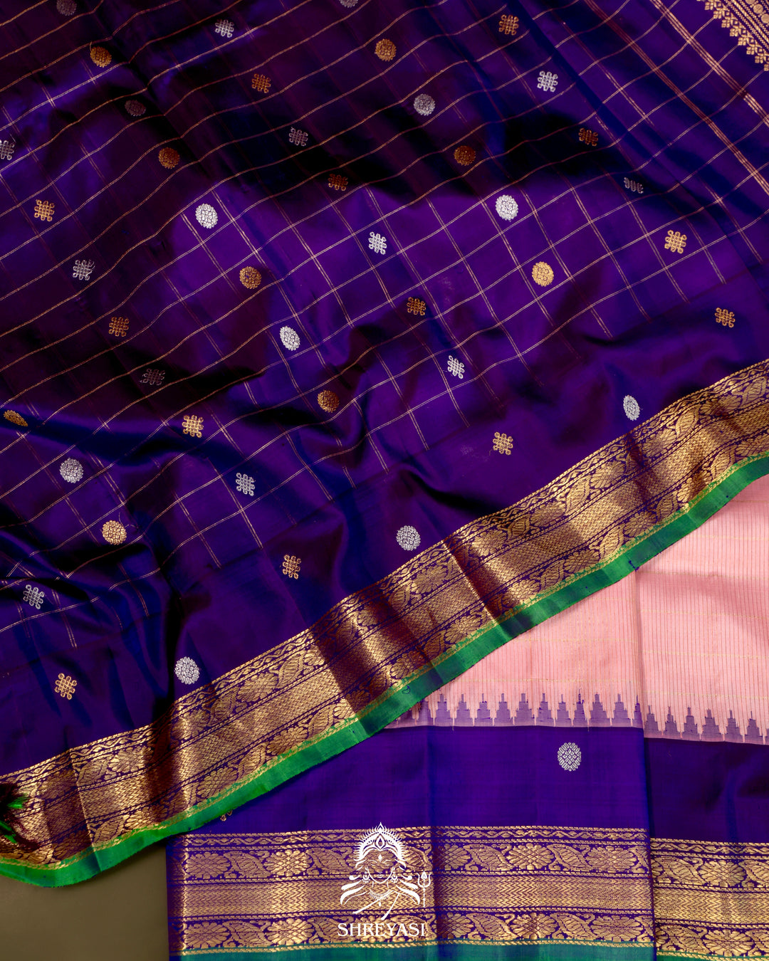 Gadwal Silk Saree with Kuttu Korvai Border and Contrast Checked Blouse