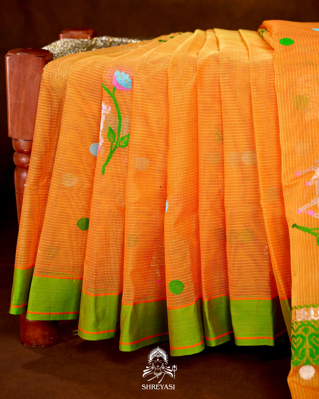 Handloom Pure Zari Kota Saree with Contrast Blouse