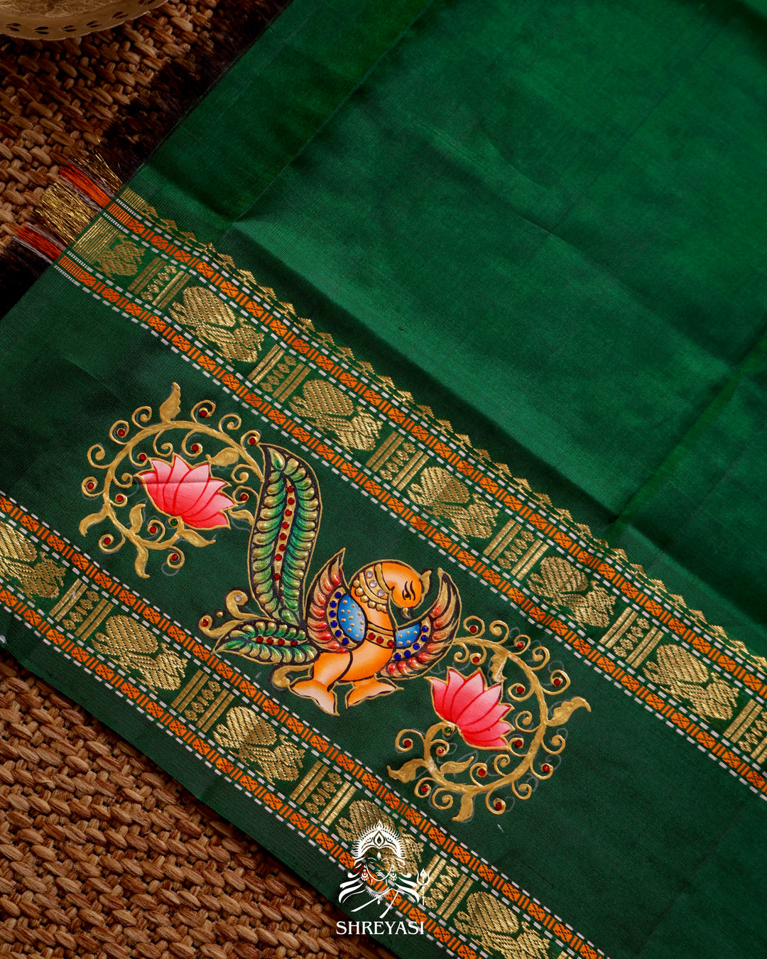 Handloom Pure Kanjivaram Silk Saree in Real Zari with Tanjore Kili and Kamalam Artwork
