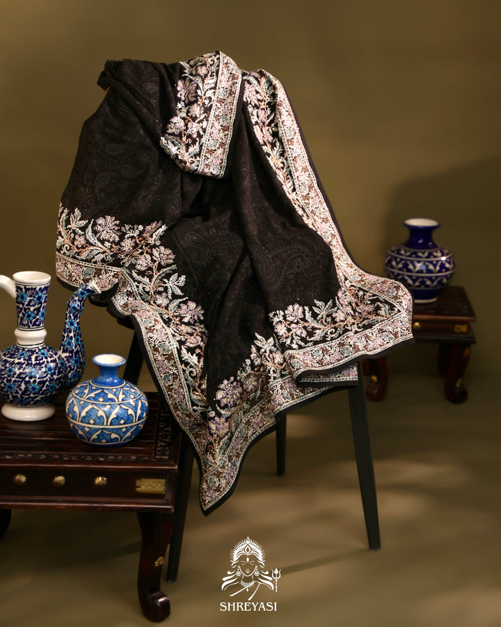 Georgette Saree with Thread Embroidery