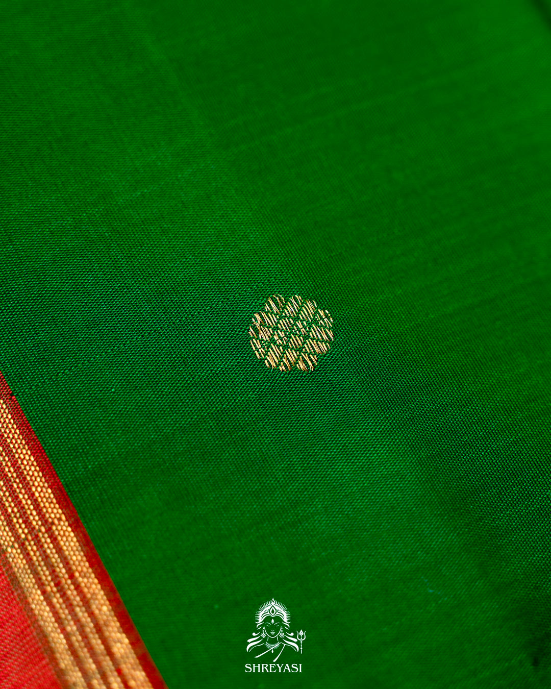 Handloom Pure Kanjivaram Silk Saree in Real Zari in Emerald Green with Kumkum Red Korvai Border