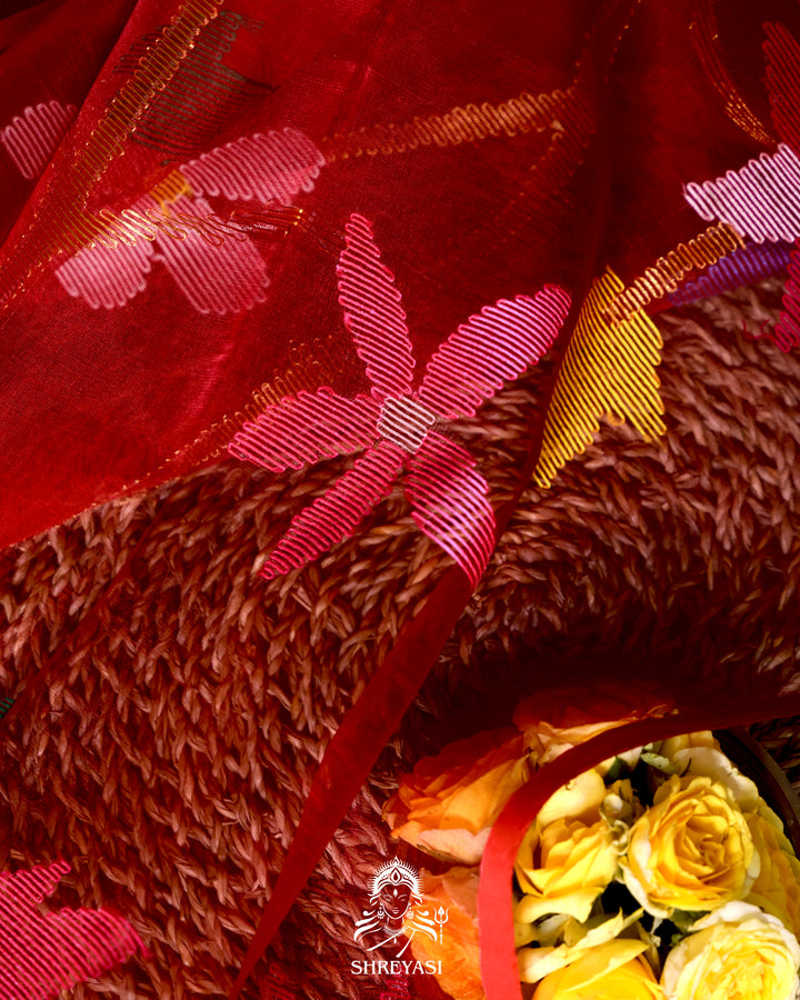 Handloom Pure Muslin Jamdani Saree in Full Jaal Needle Weaving