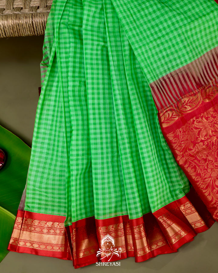 Handloom Pure Gadwal Cotton Saree with Contrast Silk Border and Zari Pallu