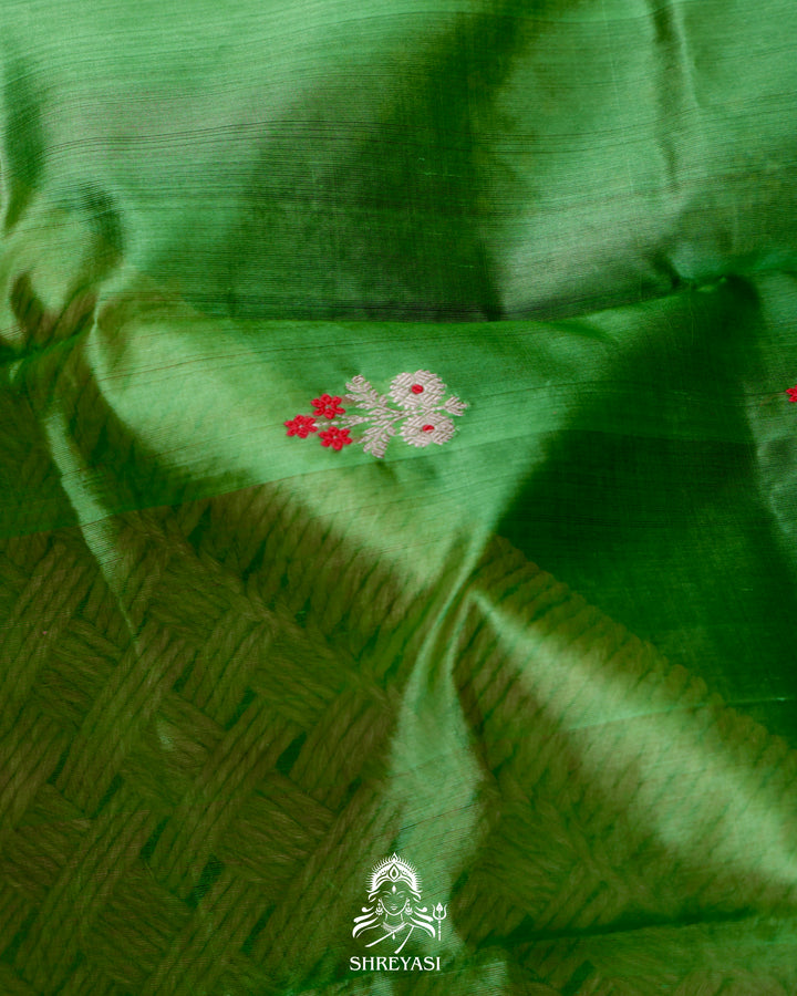 Handloom Pure Chanderi Soft Pattu Silk Saree with Meenakari Bhutis