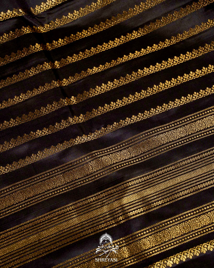 Handloom Pure Kanjivaram Silk Sarees with Real Zari and Hand Painted Tanjore Art