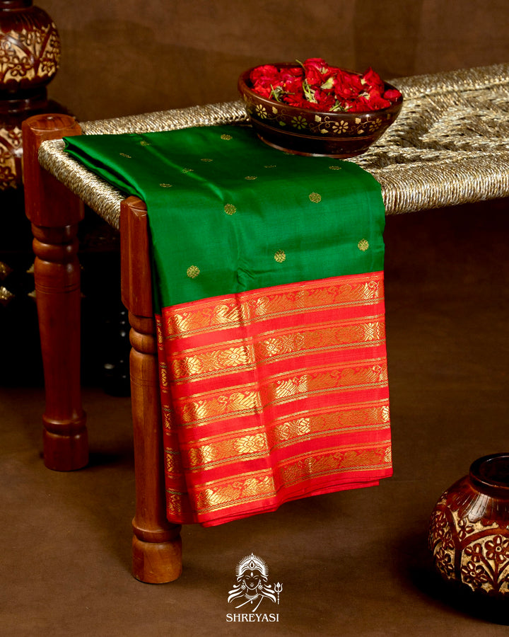 Handloom Pure Kanjivaram Silk Saree in Real Zari in Emerald Green with Kumkum Red Korvai Border
