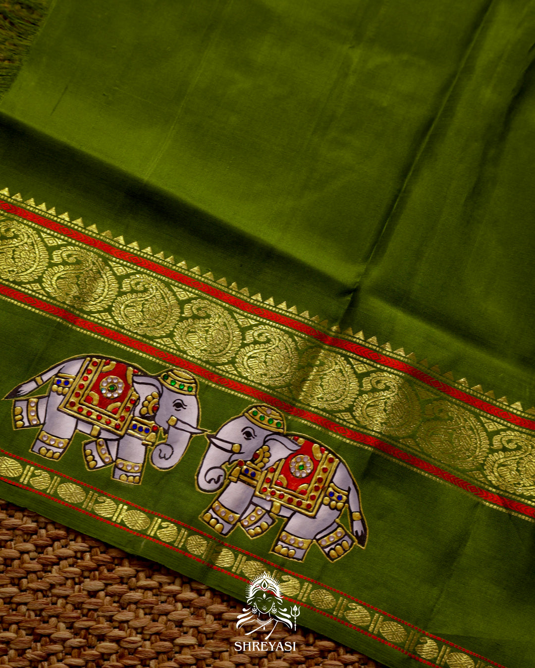 Handloom Pure Kanjivaram Silk Saree in Real Zari with Tanjore Yanai and Kamalam Artwork