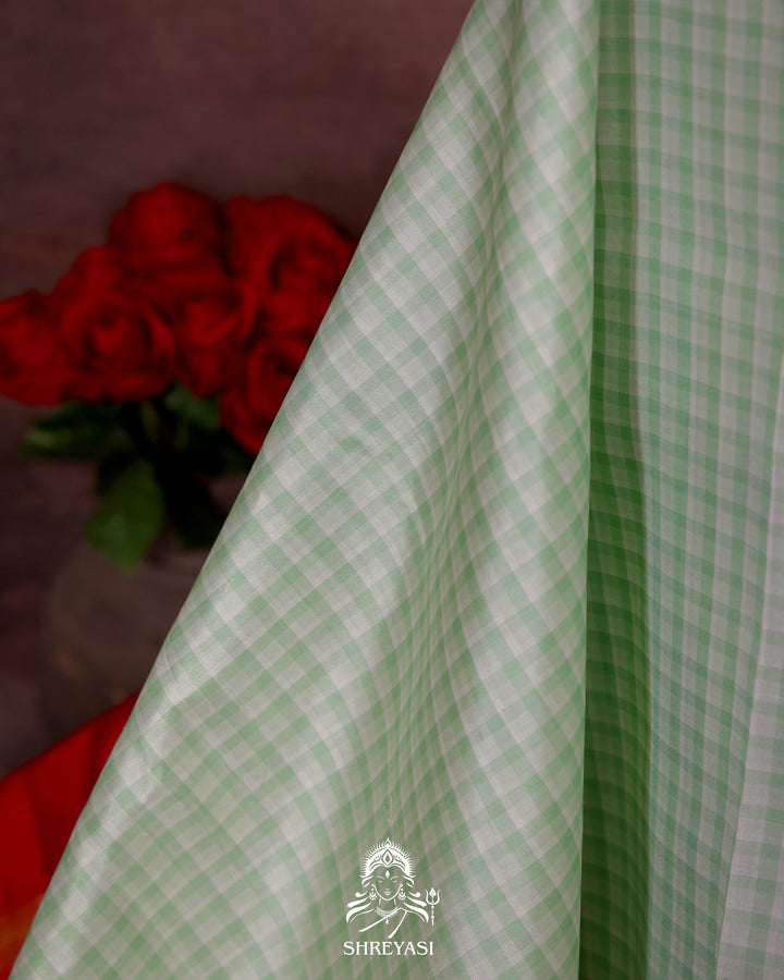 Handloom Pure Kanjivaram Silk Saree in Real Zari with Tanjore Kili and Kamalam Artwork