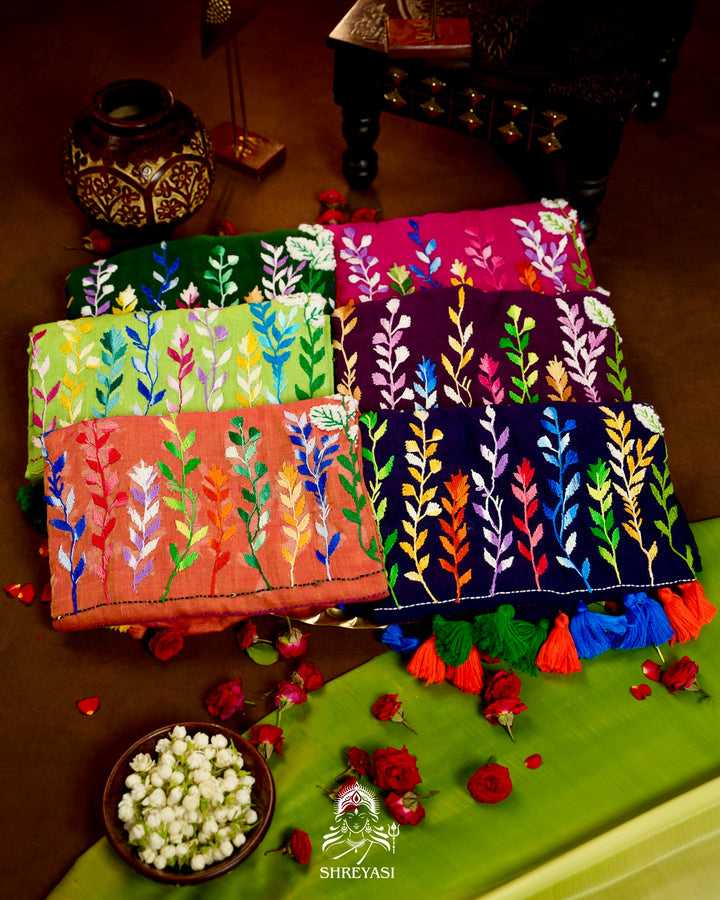Handwoven Pure Mul Cotton Saree with Thread Embroidery