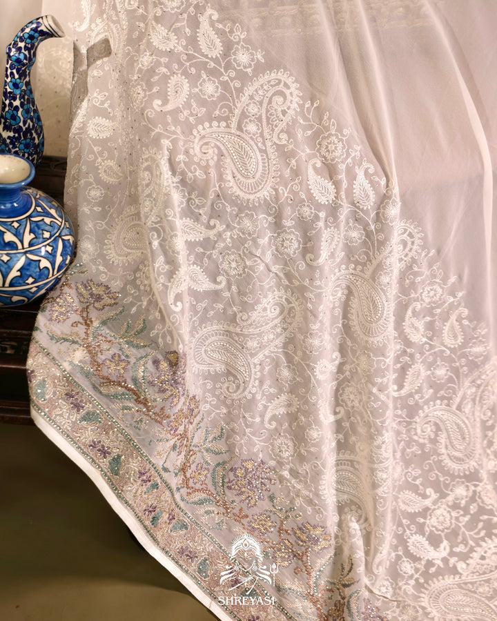 Georgette Saree with Thread Embroidery