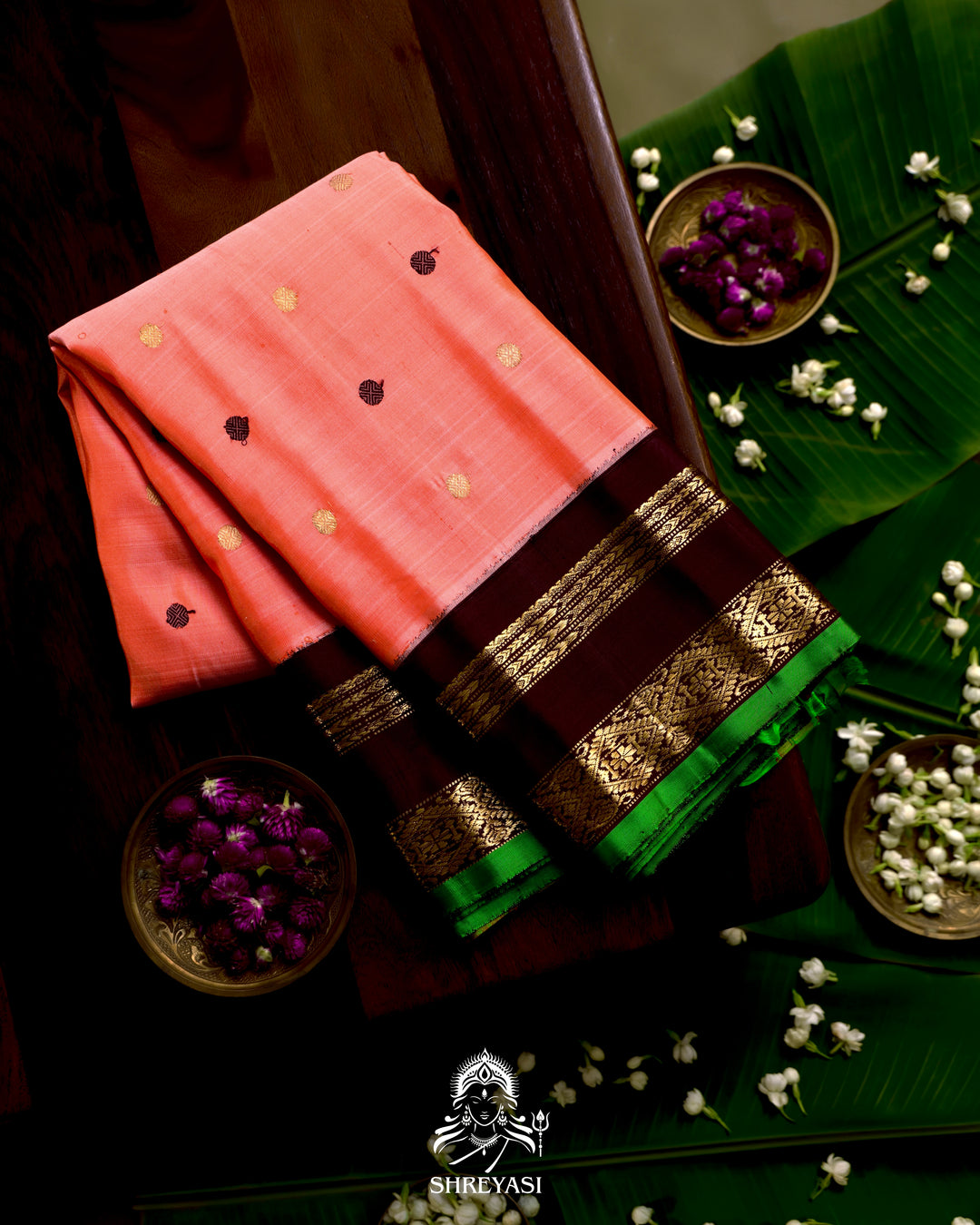 Handloom Pure Gadwal Silk Saree with Kuttu Korvai Border