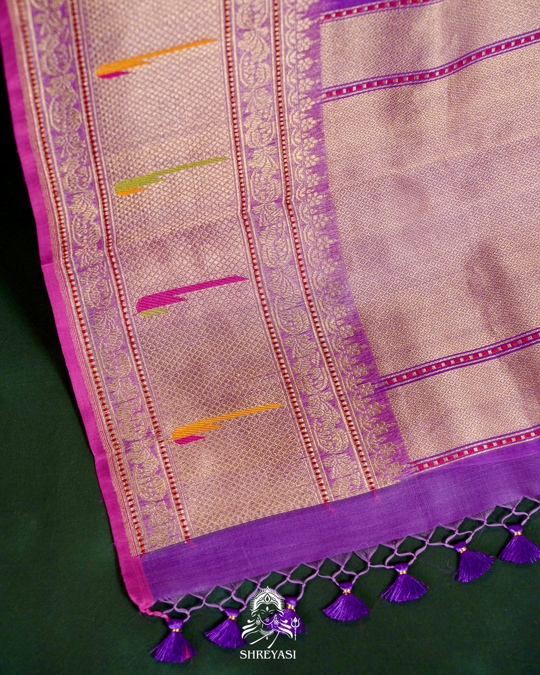Handloom Pure Banarasi Kora Silk Saree with Kadwa Weaving and Hand Embroidered Maggam Work Blouse