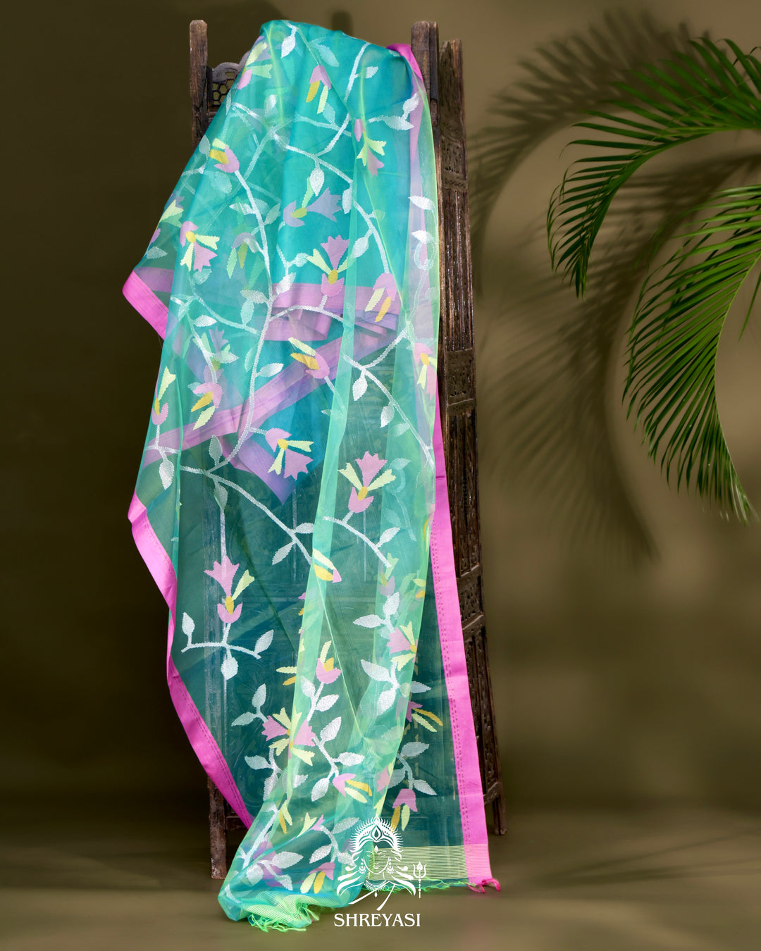 Muslin Jamdani Saree with Full Jaal Weaving