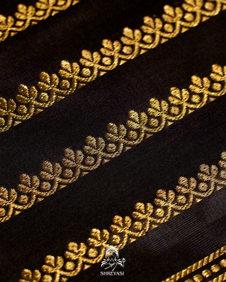 Handloom Pure Kanjivaram Silk Sarees with Real Zari and Hand Painted Tanjore Art