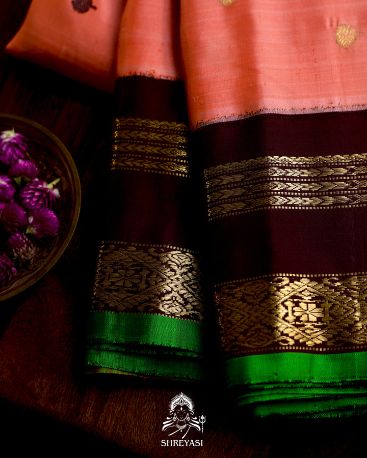 Handloom Pure Gadwal Silk Saree with Kuttu Korvai Border