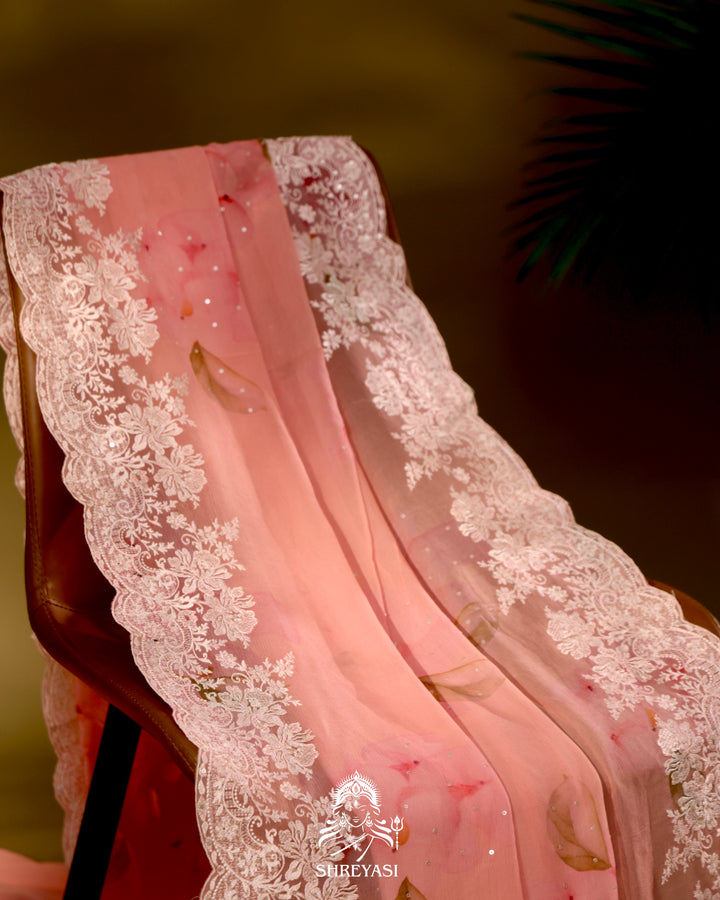 Floral Chiffon Georgette Saree with Scalloped Thread Embroidery