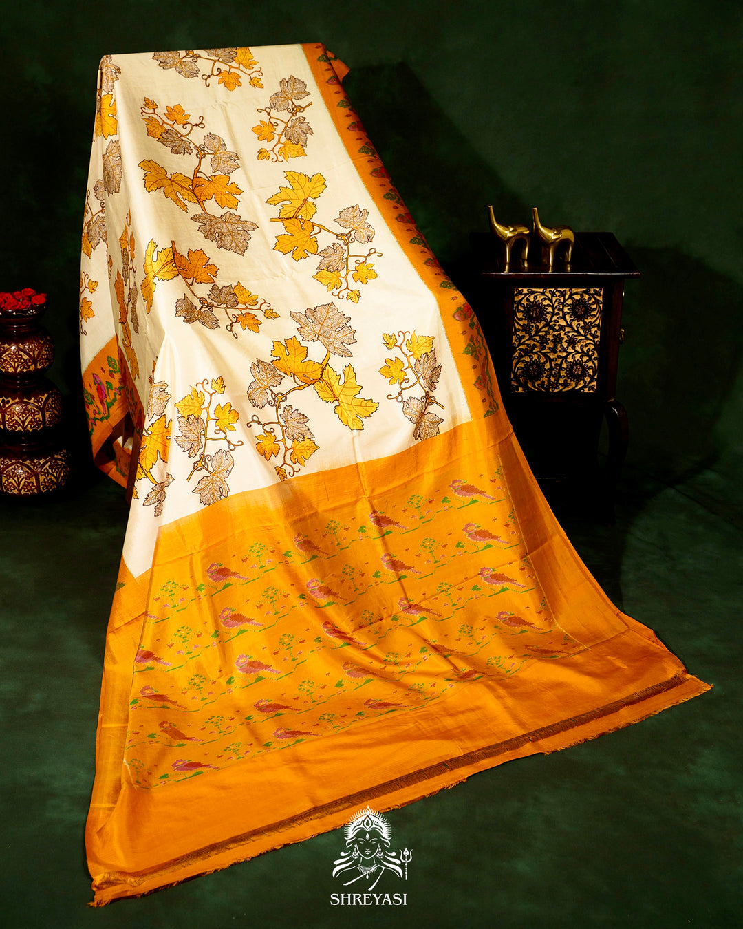 Handloom Pure Pochampally Ikkat Silk Saree with Digital Print
